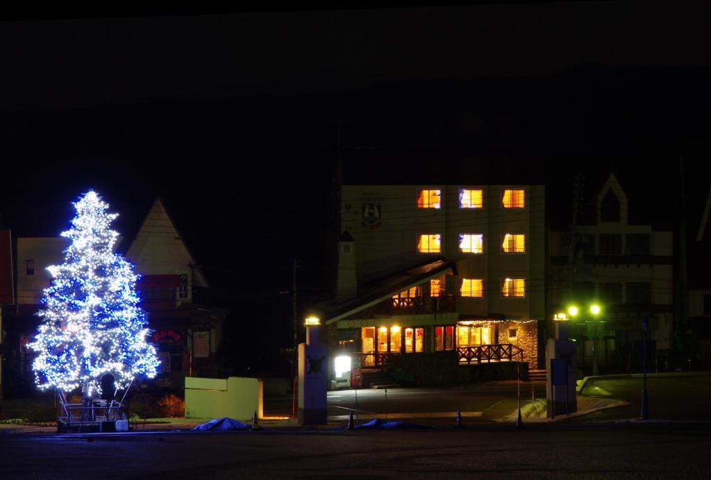 Hotel Silverhorn Миоко Екстериор снимка