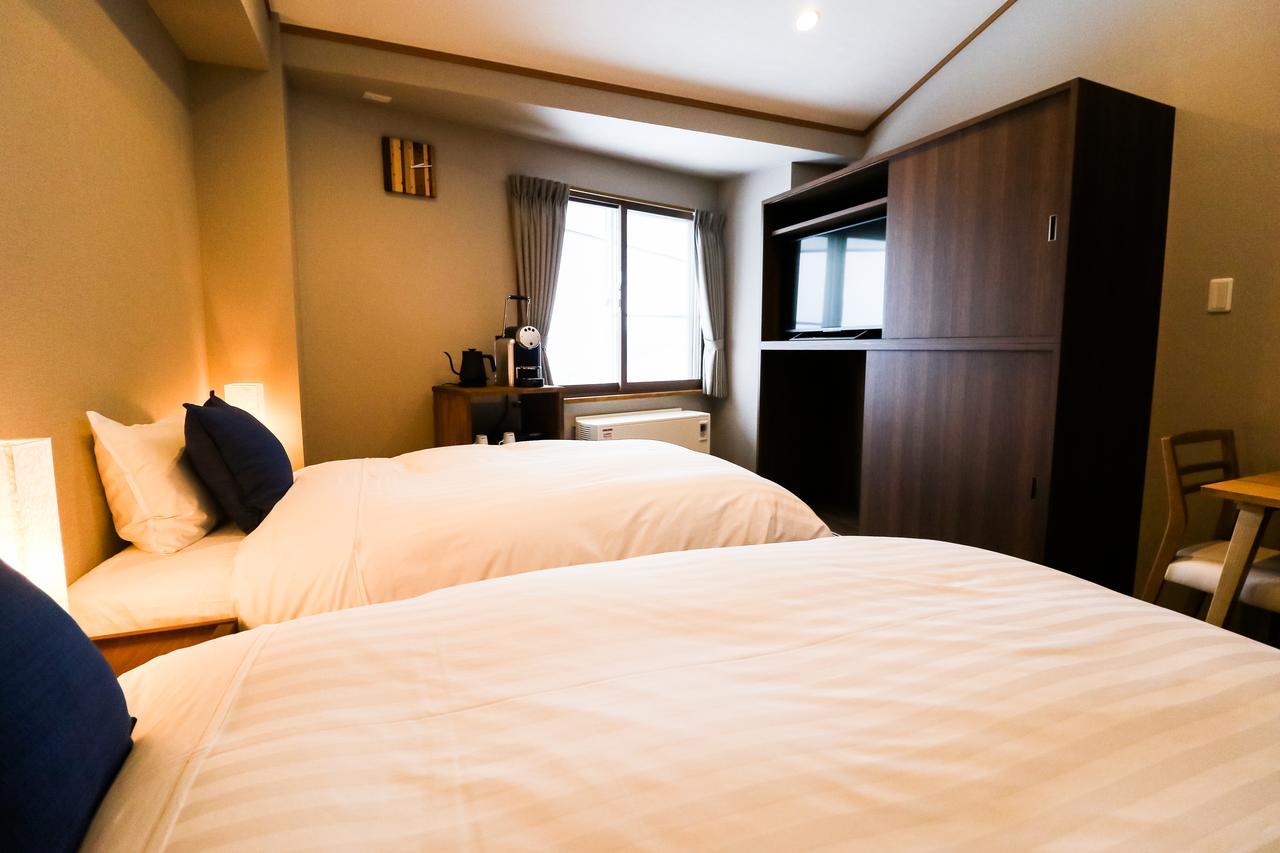 Hotel Silverhorn Миоко Екстериор снимка